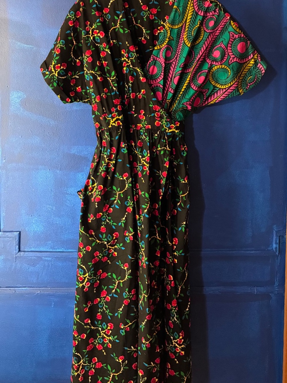 One of a kind wrap dress - Picture 3 of 3